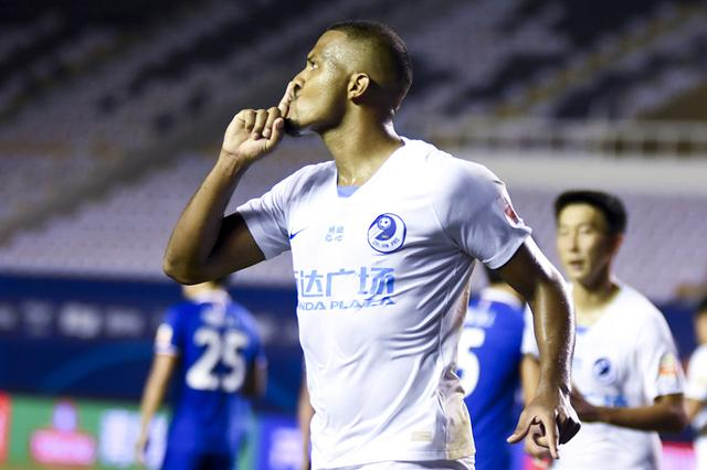 包含窗口期中超传出新动向，里昂完成体检，管理层表态——球迷炸锅，训练强度明显提升的词条-乐鱼app下载