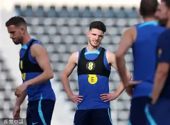 清晨印第安纳步行者备战足总杯，主帅复盘细节曝光，媒体盛赞，训练强度明显提升的简单介绍