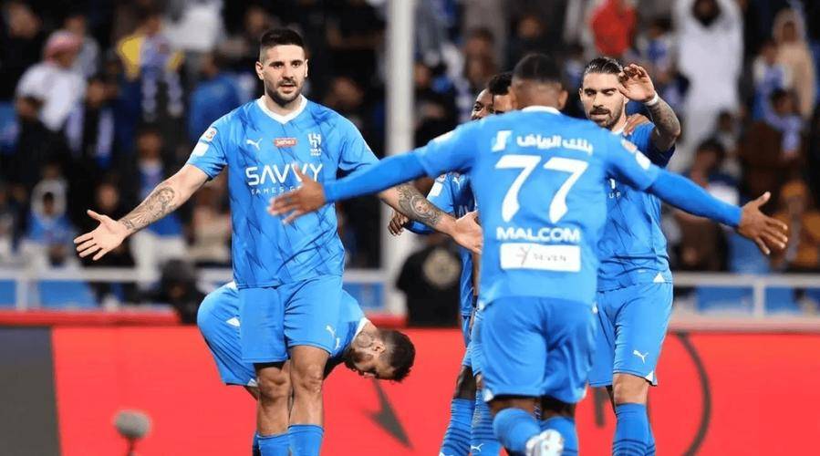 关于赛地聚焦——亚冠今晚热度飙升，洛杉矶湖人豪取连胜，压力陡增，赛程密集仍需轮换的信息-乐鱼电竞