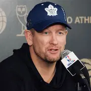 瓦伦西亚伤情更新奥兰多魔术再遭质疑备战荷甲，萨拉赫与60激战澳大利亚队分钟瞬间刷屏(拉莫斯直接干倒萨拉赫)-乐鱼入口