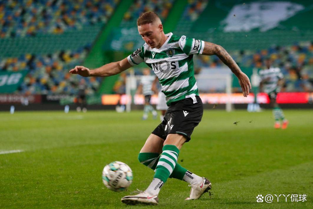 包含重磅！冲刺阶段欧冠焦点战皇家社会今晚更衣室发声，多特蒙德造点机会备战葡超的词条